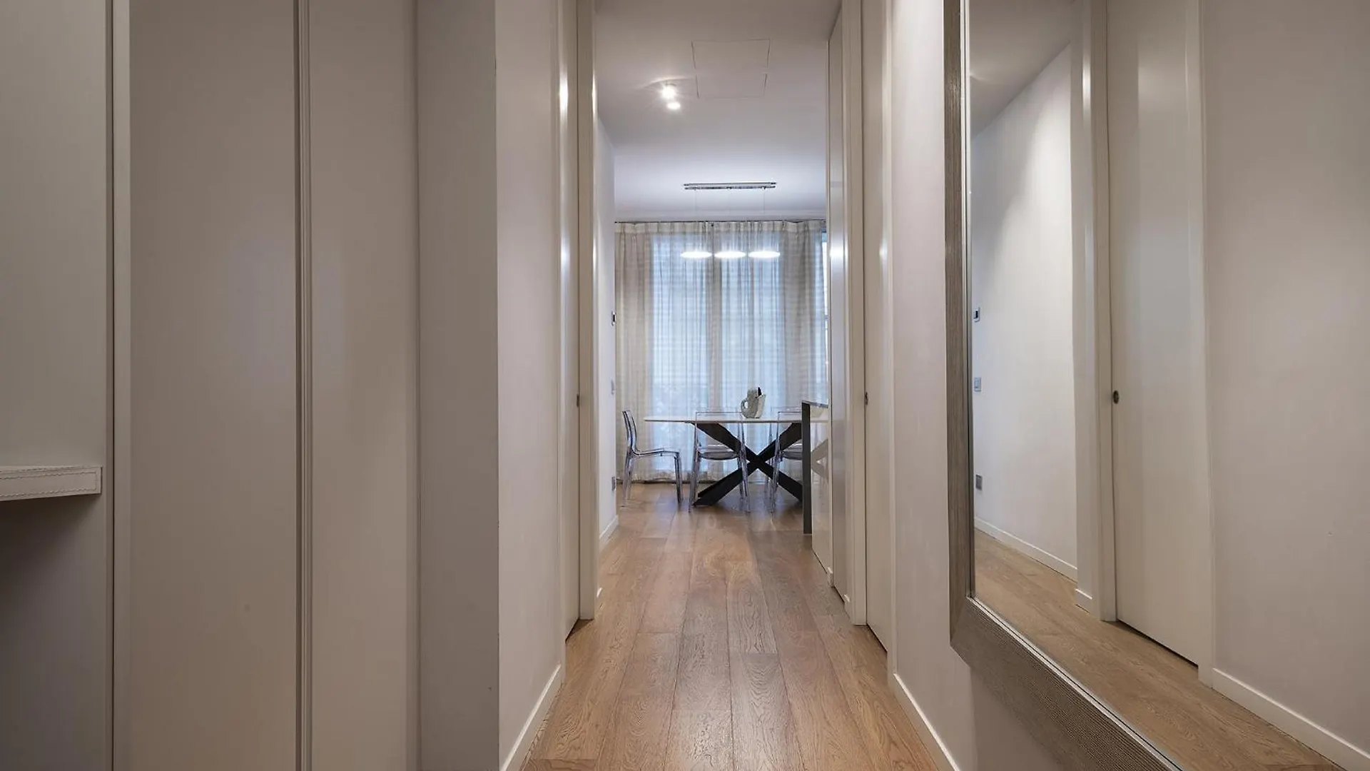 Fifty Eight Milan Duomo Two Bedrooms Διαμέρισμα